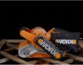 WORX-SZLIFIERKA-TASMOWA-950W-76x533-mm-WX661-1-Szerokosc-tasmy-76-mm.jpg