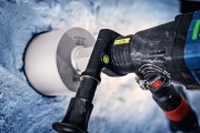 Wiercenie w betonie za pomocą wiertnicy Bosch EXPERT EXDB18V2-180