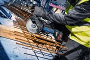 Szybkie przecinanie stalowych prętów zbrojeniowych szlifierką kątową Bosch EXPERT EXWX18V-15PS