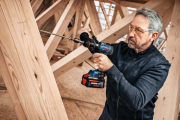 Wydajne wiercenie w grubej belce wiertarko-wkrętarką Bosch EXPERT EXSR18V-150