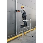 Złożone minirusztowanie aluminiowe Drabest HOME 2x7 przygotowane do transportu