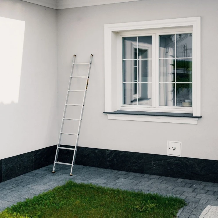 Sztywny profil aluminiowy 50x20 mm drabiny przystawnej Drabest PRO 8 szczebli