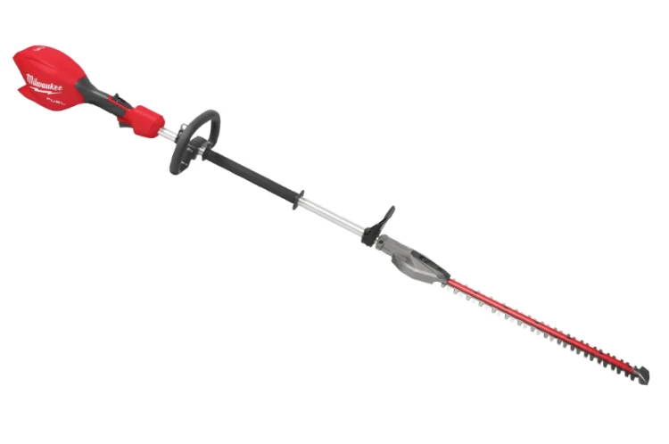 Krótkie nożyce do żywopłotu na wysięgniku MILWAUKEE M18 FHETSP z ostrzem 55 cm