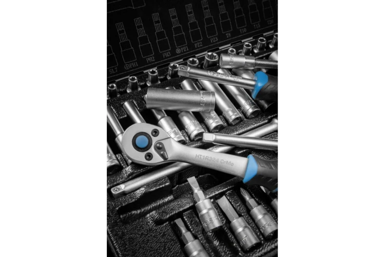 Zestaw bitów – końcówki PH, PZ, Torx, Hex i płaskie oraz przedłużki 50, 100 i 150 mm