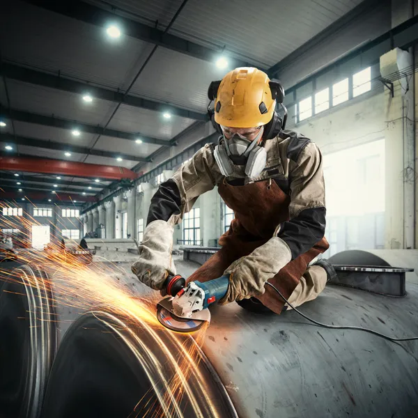 Ergonomia i precyzja cięcia szlifierką Bosch GWS 12-125 S
